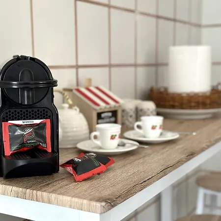 Faro Voltiano - 5 Stelle Elegante Wifi Apartment *